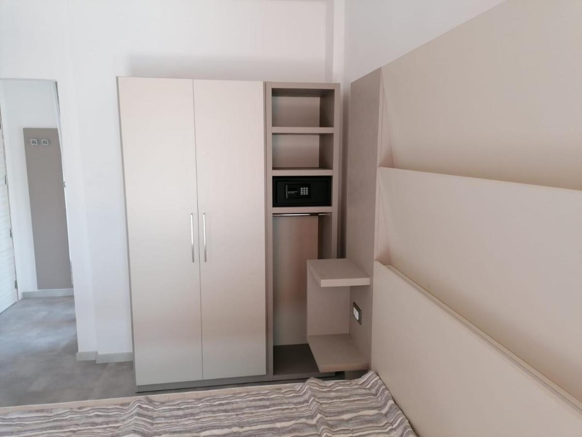 Hotel Abel & Residence เชเซนาติโก ภายนอก รูปภาพ