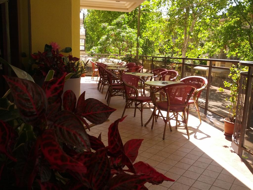 Hotel Abel & Residence เชเซนาติโก ภายนอก รูปภาพ