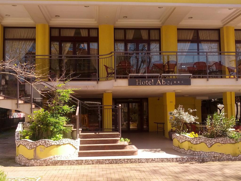 Hotel Abel & Residence เชเซนาติโก ภายนอก รูปภาพ